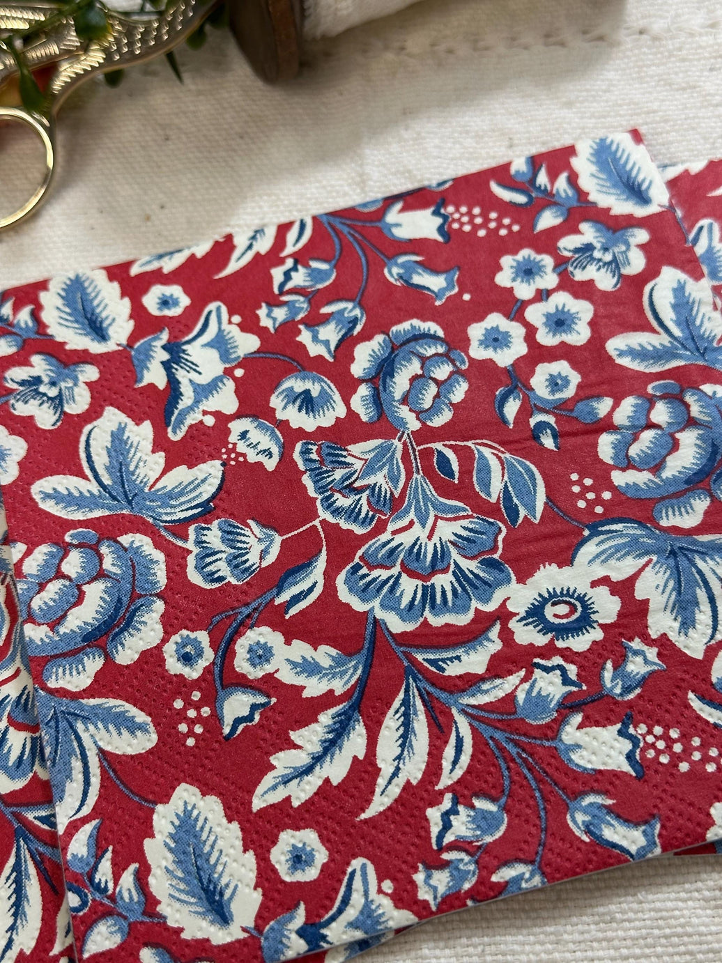 Patriotic Floral Decoupage Napkins: Red, White, and Blue - July 4th