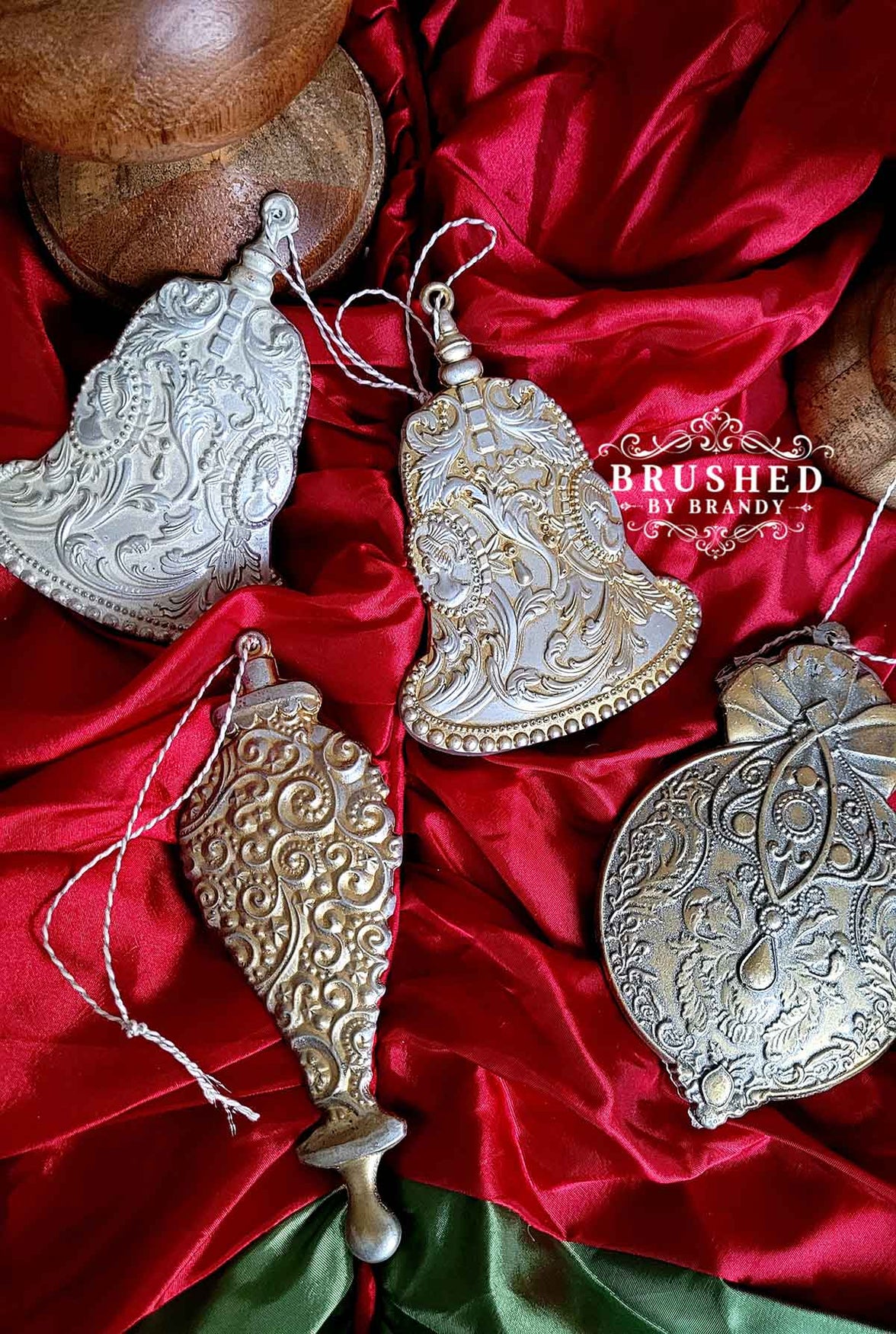 Redesign Decor Moulds® - Silver Bells - 5"x8", 8mm thickness Copyright