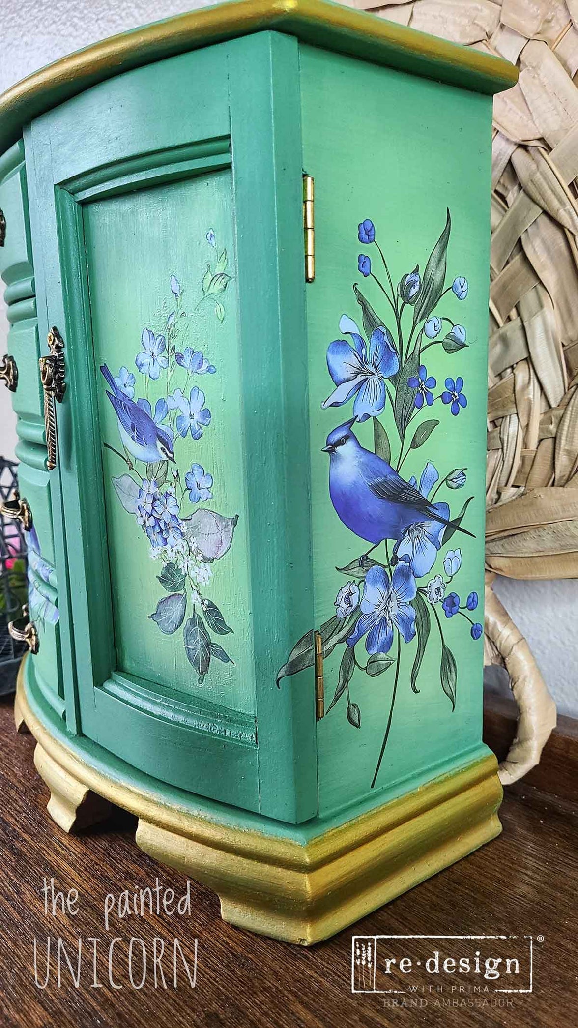 Garden Whispers Transfer - ReDesign Prima Small Furniture Transfers, Blue and White Bird Transfers