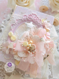 Buttons & Keepsakes Collection Flowers - Elegant Fleurs