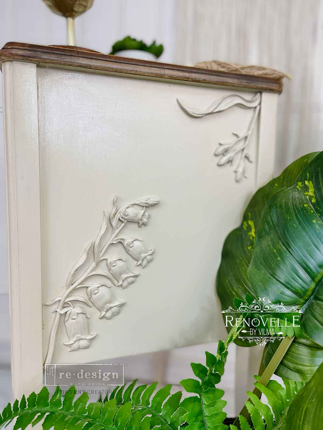 Redesign Decor Moulds® - Sweet Bellflower