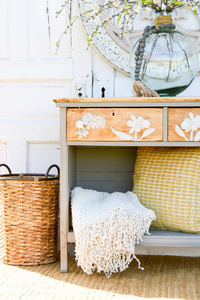 Redesign Decor Moulds® - Wildflower