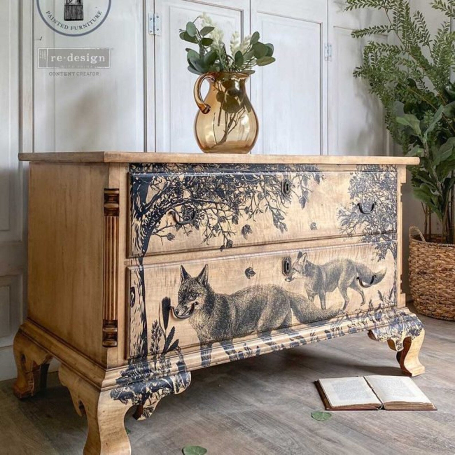 Decor Transfers® - Fox Meadows - total sheet size 24"x35", cut into 2 sheets