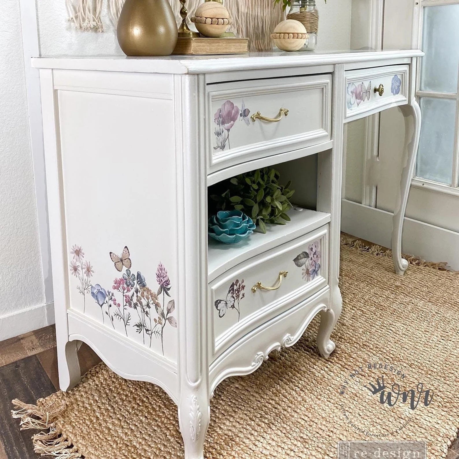 Delicate Fleur Transfer, Redesign Décor Transfers, Large Furniture Transfer, 22"x 30"