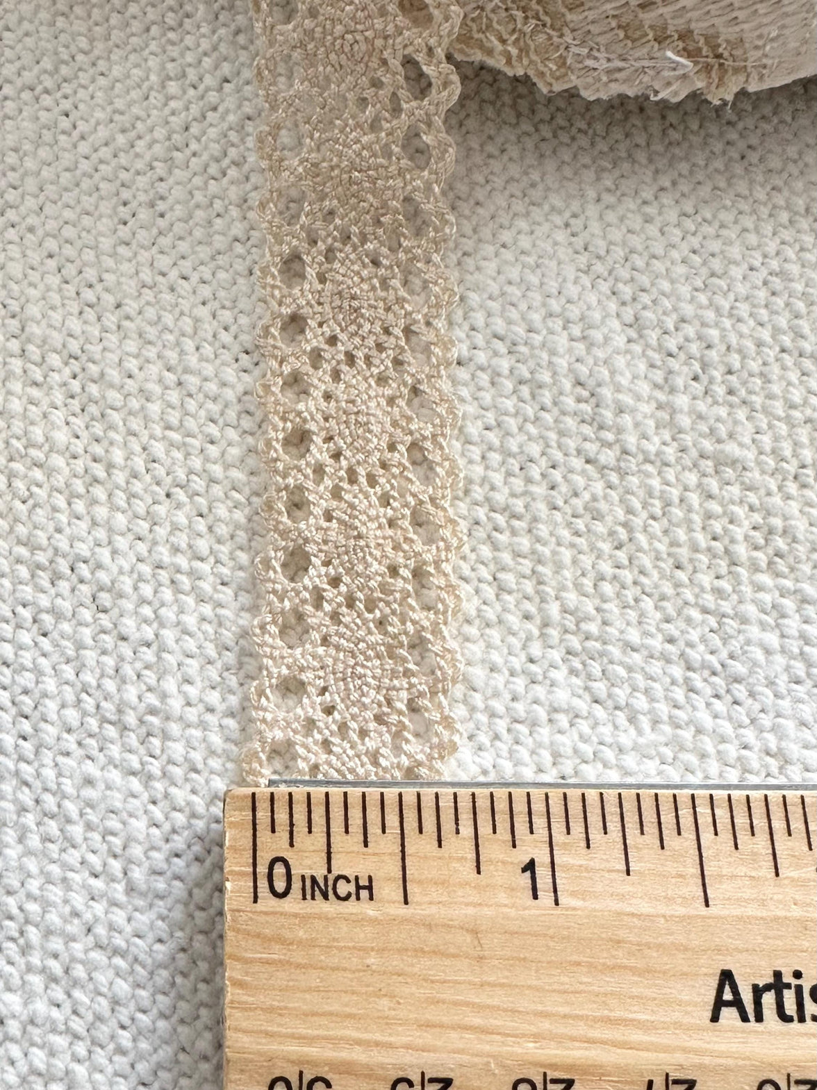 Off White Crochet Lace Ribbon - Vintage Style Sewing Crafts