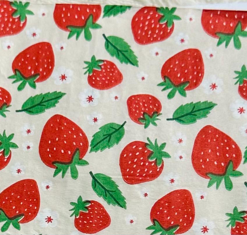 Strawberry Decoupage Napkins: Floral Paper Cocktail Napkins (5x5 inch, 3-Piece Pack)