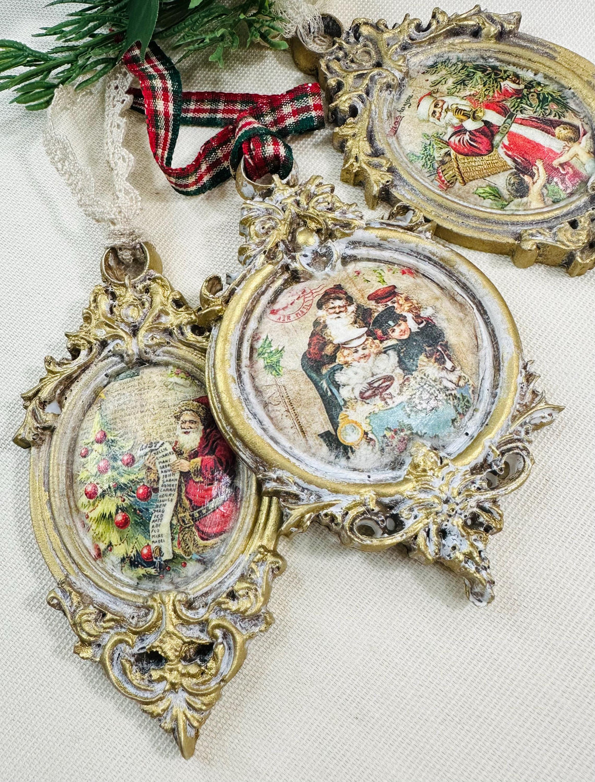 Christmas Rice Paper A4 - Santa Old World Design - Decoupage Queen