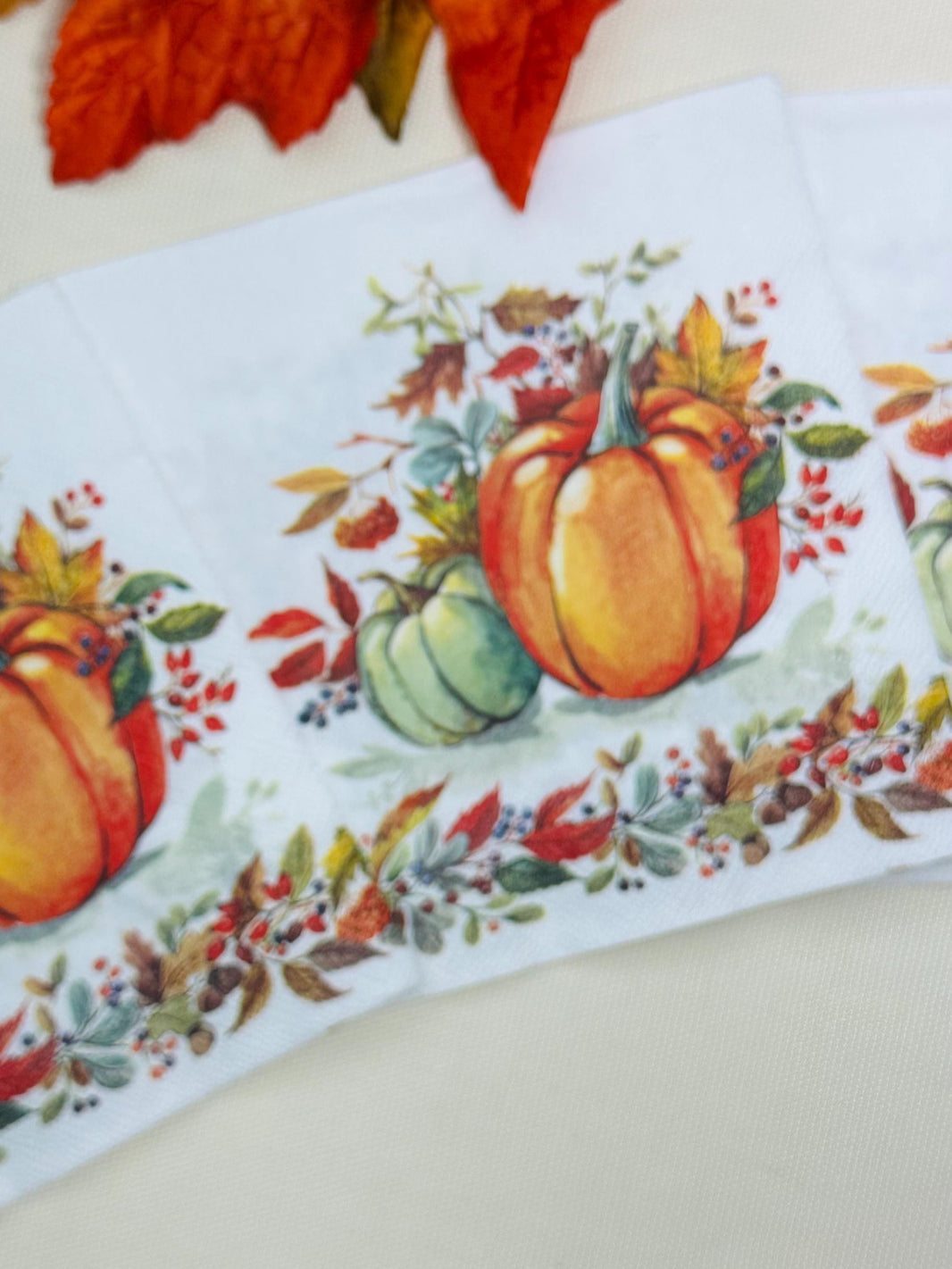 Fall Pumpkin Napkins - Decoupage Napkins, Fall Paper Napkins, Pumpkin Napkins, Fall Papers, DIY Paper, Thanksgiving Paper Gifts, Crafts
