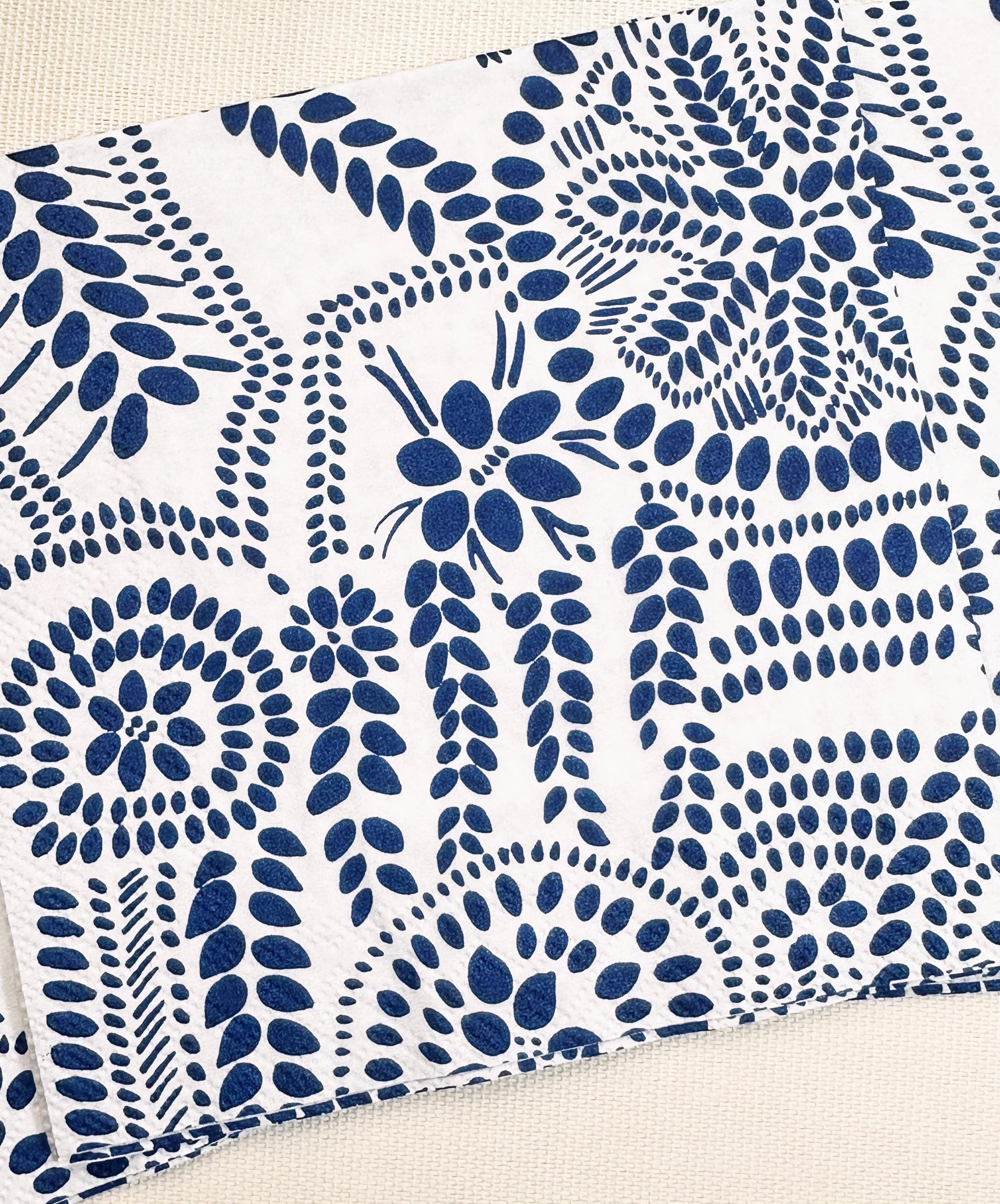 Blue Flower Decoupage Napkins - Botanical Napkin, Bridal Shower Napkins, Blue and White Abstract Paper, Tissue Napkins for Decoupage Paper